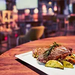 Mercure Centrum Hotel 4*