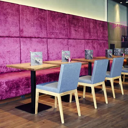 Mercure Centrum Πόζναν