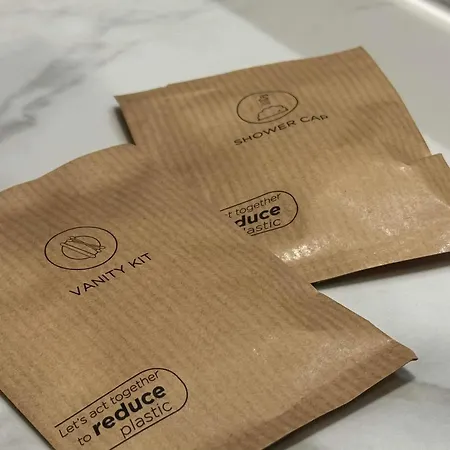 Mercure Centrum فندق بوزنان