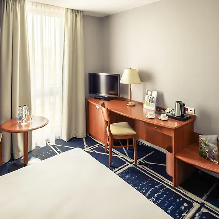 Отель Mercure Centrum 4*