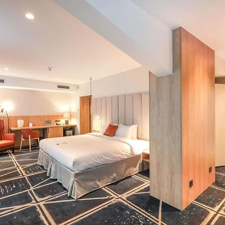 Mercure Centrum 4*