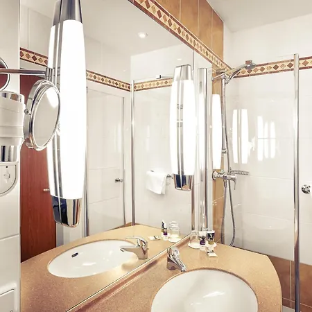 Mercure Centrum Отель 4*