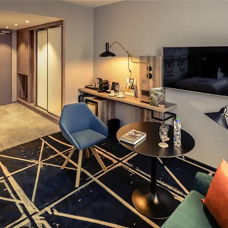 Mercure Centrum فندق 4*
