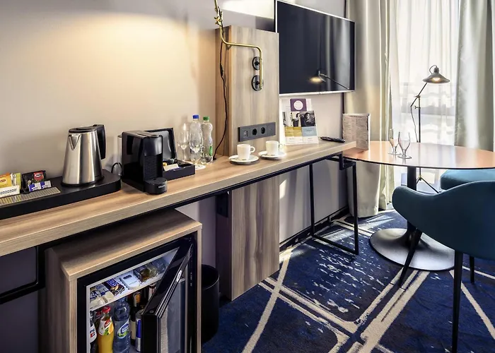 Mercure Centrum بوزنان