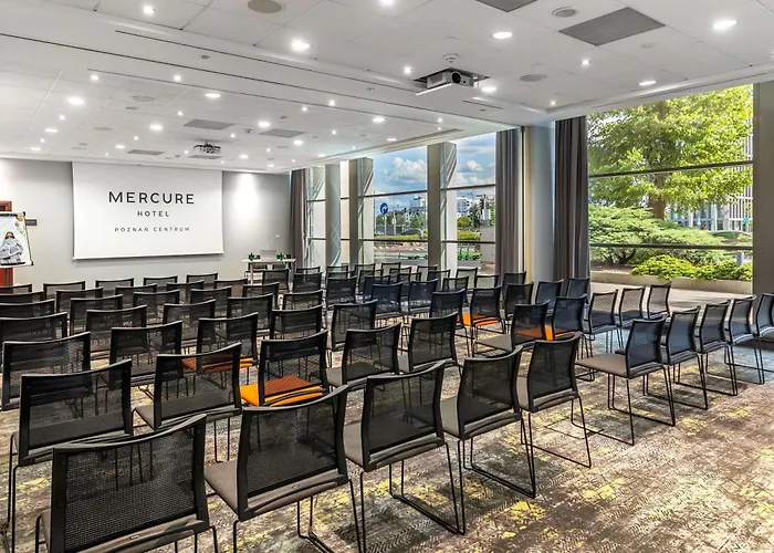 فندق Mercure Centrum 4*