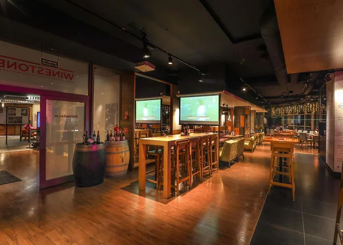 فندق Mercure Centrum 4*