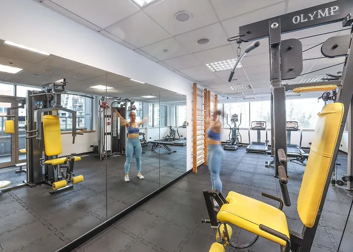 فندق Mercure Centrum 4*